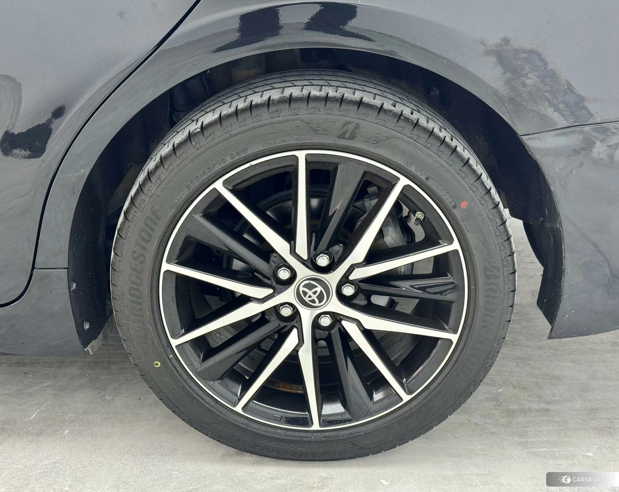 Toyota Camry 2023 Черный из Китая, фото 5