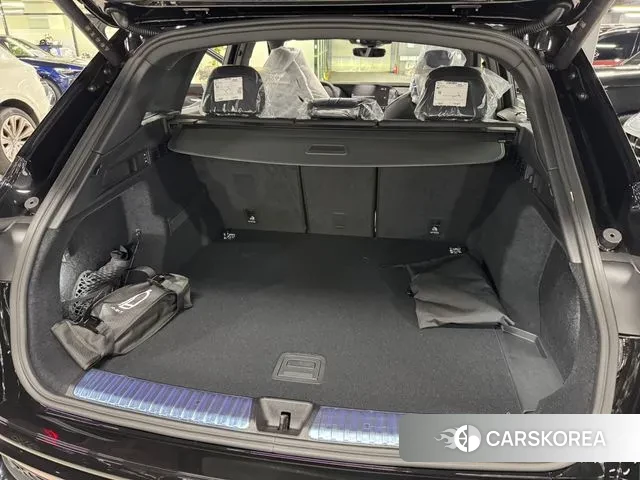 Audi Q5 (80A) 2025 Черный из Кореи, фото 5