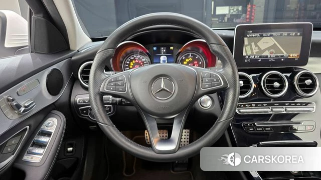 Mercedes-Benz C-Class W205 2018 Белый из Кореи, фото 5