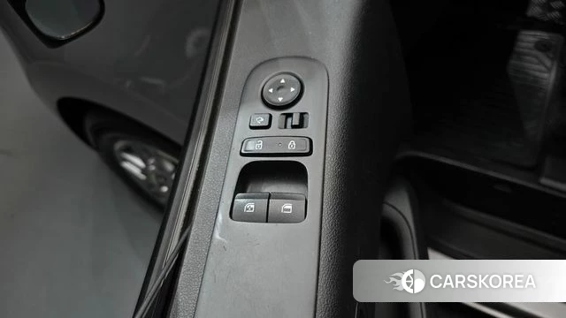 Hyundai Staria 2021 Серебряный из Кореи, фото 5