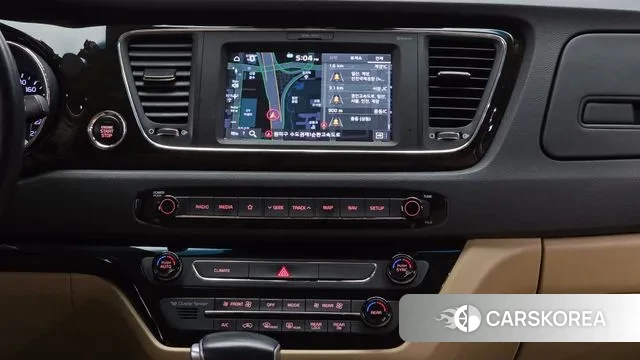 Kia The New Carnival 2019 Белый из Кореи, фото 5