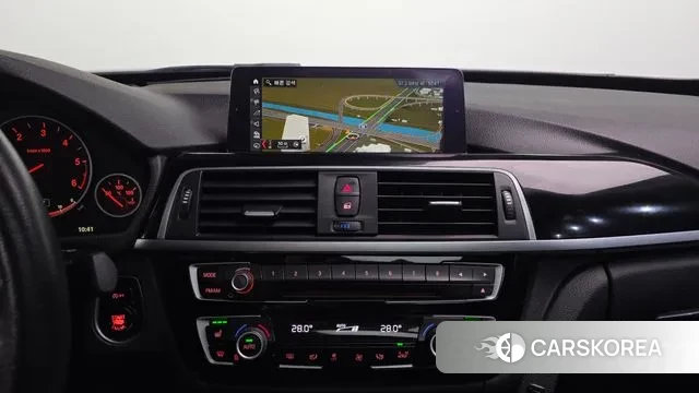 BMW 3 Series GT (F34) 2018 Белый из Кореи, фото 5