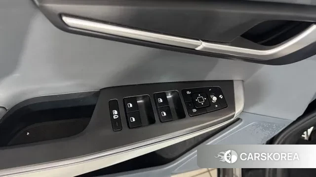 Kia EV6 2023 Черный из Кореи, фото 5