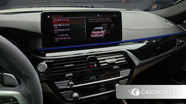 BMW 5 Series (G30) 2022 Белый из Кореи, фото 5