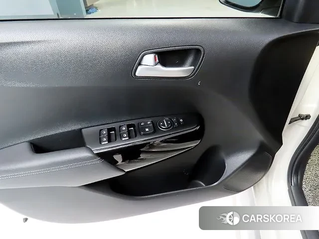 Kia Morning Urban (JA) 2020 Жемчужный цвет из Кореи, фото 5