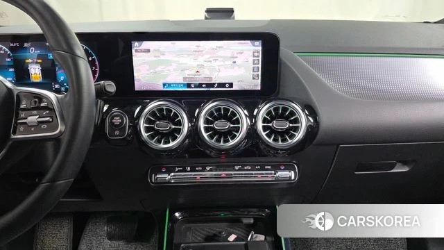 Mercedes-Benz GLA - Class H247 2021 Белый из Кореи, фото 5