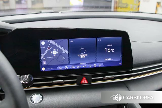 Hyundai Elantra 2022 Белый из Китая, фото 5