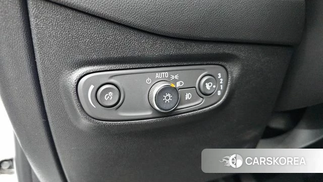 Chevrolet (GM Daewoo) Equinox 2018 Белый из Кореи, фото 5