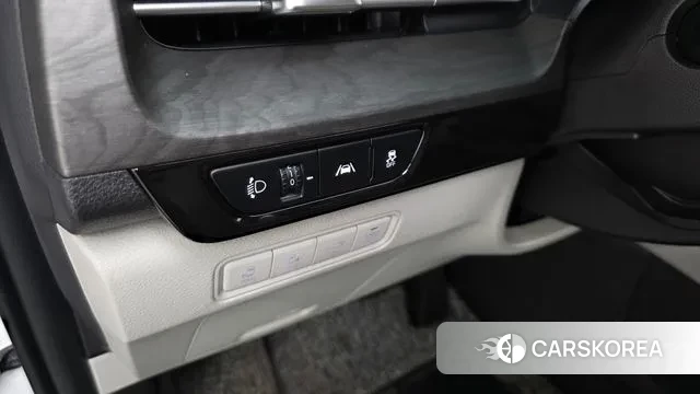 Kia Carnival 4th generation 2023 Белый из Кореи, фото 5