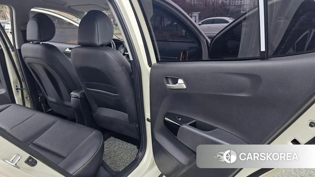 Kia Morning Urban (JA) 2020 Жемчужный цвет из Кореи, фото 5