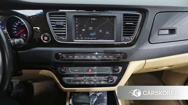 Kia The New Carnival 2019 Белый из Кореи, фото 5