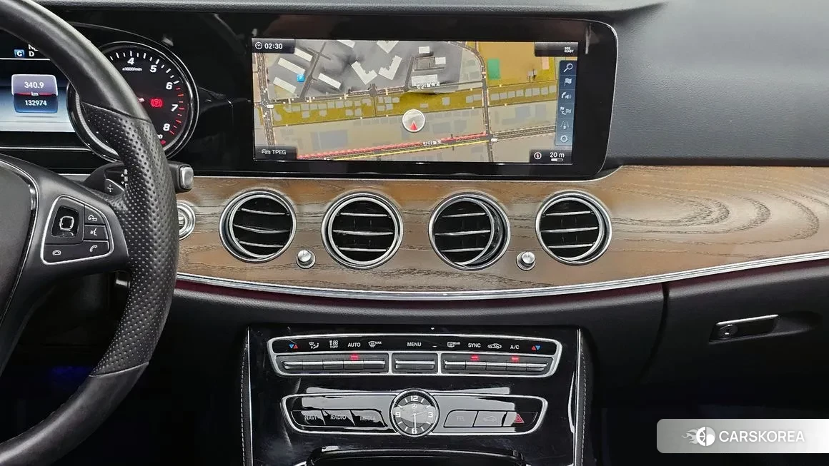 Mercedes-Benz E-Class W213 2018 Черный из Кореи, фото 5