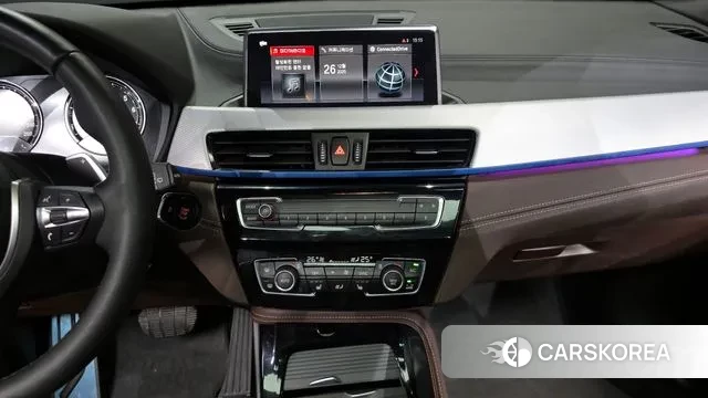 BMW X1 (F48) 2021 Черный из Кореи, фото 5