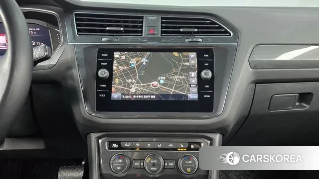 Volkswagen Tiguan Allspace 2020 Серый из Кореи, фото 5