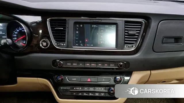 Kia The New Carnival 2018 Белый из Кореи, фото 5