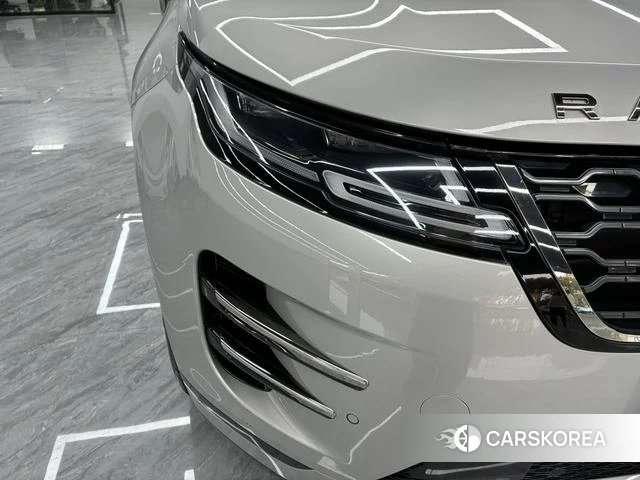 Land Rover Range Rover Aurora 2022 Серебристо-серый из Китая, фото 5