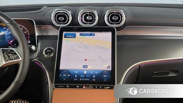 Mercedes-Benz GLC-Class X254 2025 Белый из Кореи, фото 5