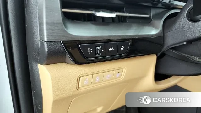 Kia Carnival 4th generation 2023 Белый из Кореи, фото 5
