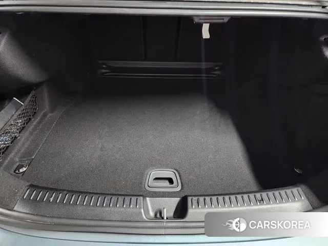 Mercedes-Benz E-Class W214 2024 Синий нефрит из Кореи, фото 5