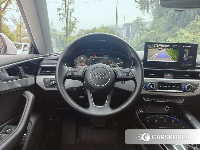 Audi A5 2022 Белый из Китая, фото 5