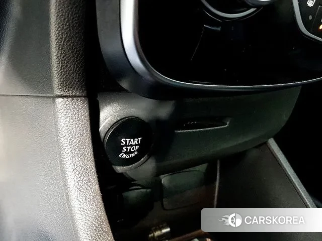 Renault Korea (Samsung) Clio 2019 Белый из Кореи, фото 5