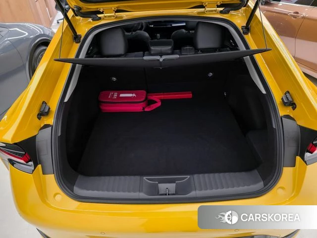 Toyota Prius 5th Generation 2024 Желтый из Кореи, фото 5