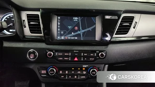 Kia Niro 2018 Белый из Кореи, фото 5