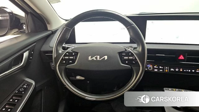 Kia EV6 2022 Жемчужный цвет из Кореи, фото 5