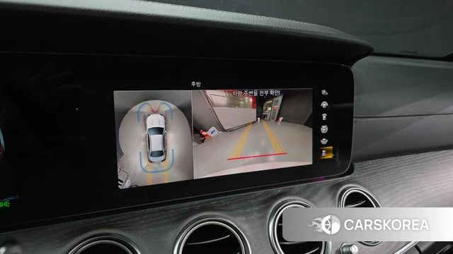 Mercedes-Benz E-Class W213 2022 Белый из Кореи, фото 5