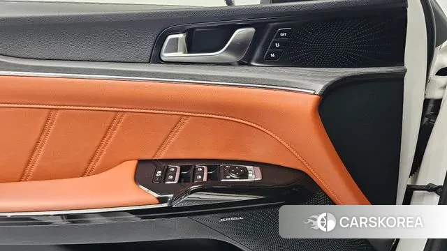 Kia The New K5 3rd generation 2023 Белый из Кореи, фото 5