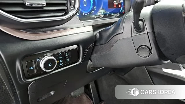 Ford Explorer 6th Generation 2023 Черный из Кореи, фото 5