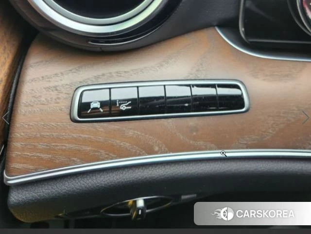 Mercedes-Benz E-Class W213 2018 Черный из Кореи, фото 5