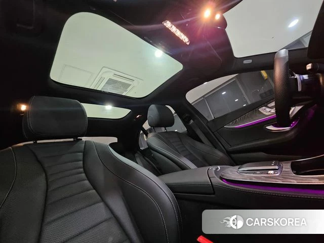 Mercedes-Benz E-Class W213 2022 Белый из Кореи, фото 5
