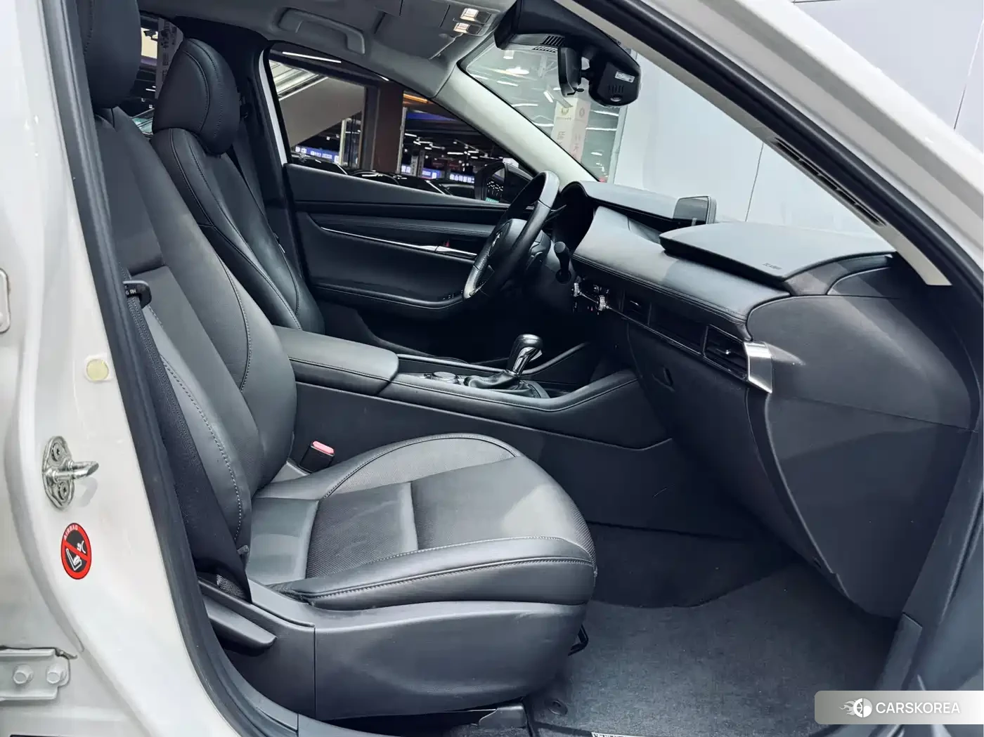 Mazda 3 2022 Белый из Китая, фото 5