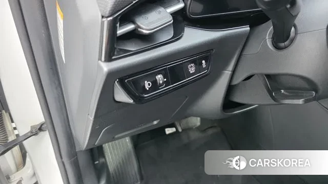 Kia Di Ol Nu Niro 2022 Белый из Кореи, фото 5