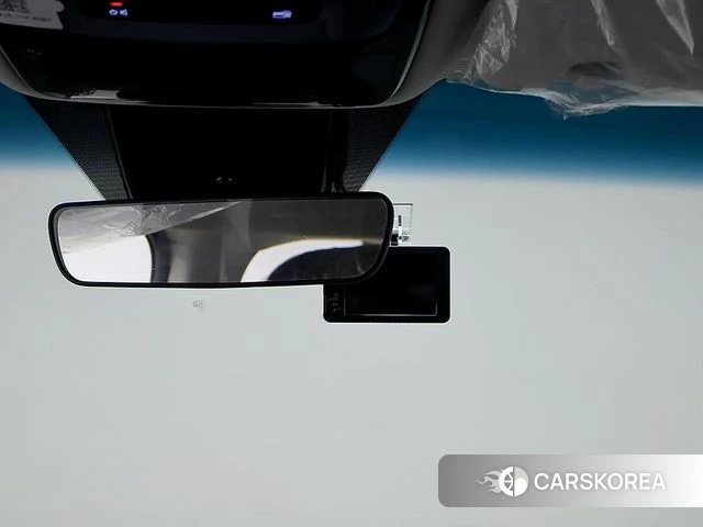 Hyundai Staria 2023 Белый из Кореи, фото 5