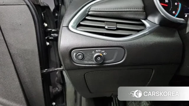 Chevrolet (GM Daewoo) The New Malibu 2019 Черный из Кореи, фото 5