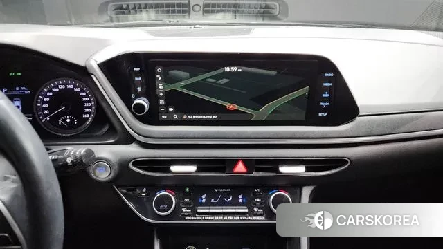 Hyundai Sonata (DN8) 2019 Серебристо-серый из Кореи, фото 5