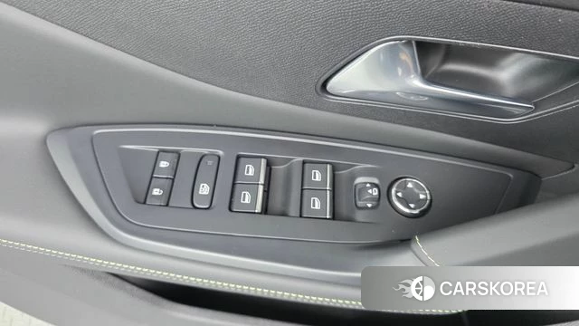 Peugeot 308 Third generation 2023 Черный из Кореи, фото 5