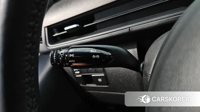 Hyundai Staria 2022 Белый из Кореи, фото 5