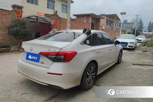 Honda Civic 2023 Белый из Китая, фото 5