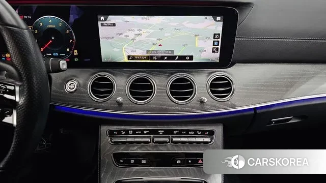 Mercedes-Benz E-Class W213 2020 Черный из Кореи, фото 5