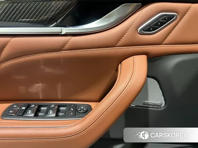 Maserati Levante 2023 Синий из Кореи, фото 5