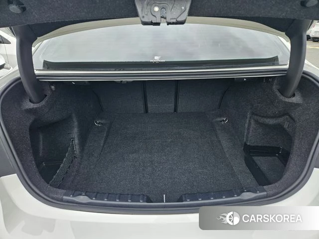 BMW 3 Series (F30) 2018 Белый из Кореи, фото 5