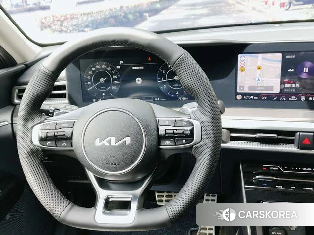 Kia K5 2021 Черный из Китая, фото 5