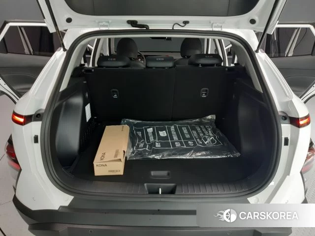 Hyundai Kona (SX2) 2025 Белый из Кореи, фото 5