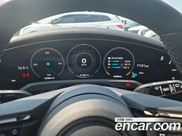 Porsche Taycan id 2663832 из Кореи 5