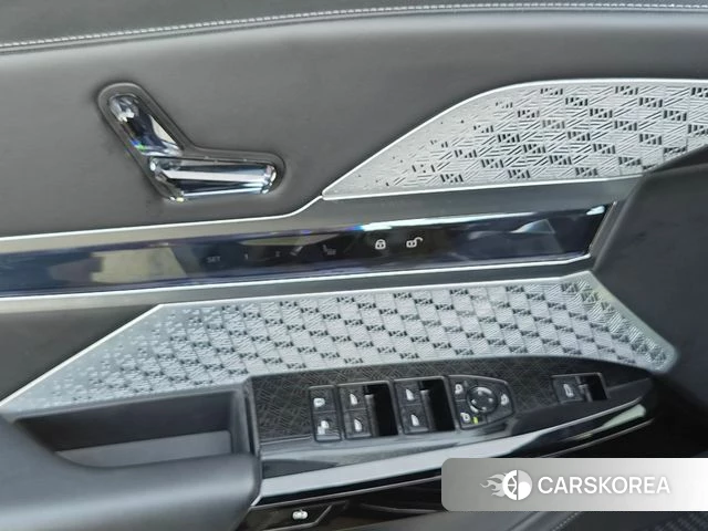 BMW 7 Series (G70) id 4322901 из Кореи 5