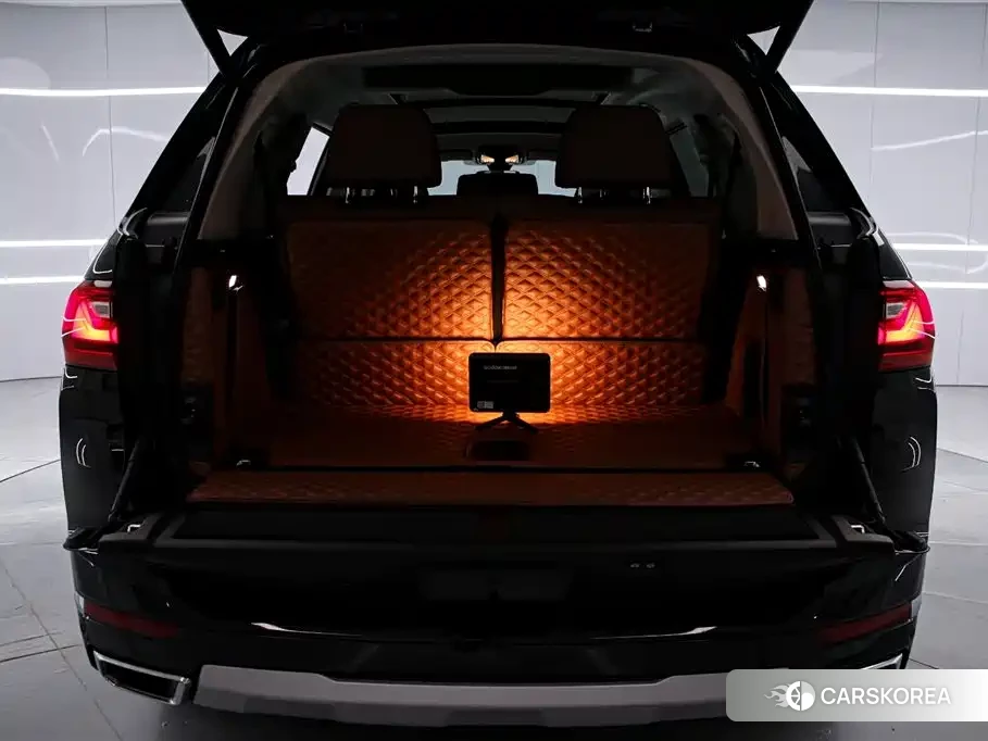 BMW X7 2020 Черный из Китая, фото 5