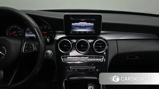 Mercedes-Benz C-Class W205 2018 Серый из Кореи, фото 5